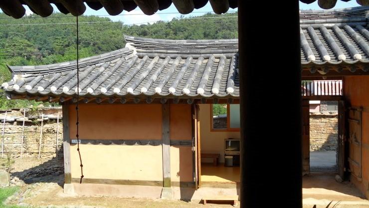 Goseong Choi Pilgan'S Old House Hotell Exteriör bild