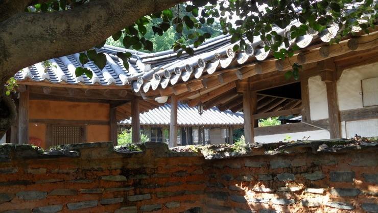 Goseong Choi Pilgan'S Old House Hotell Exteriör bild